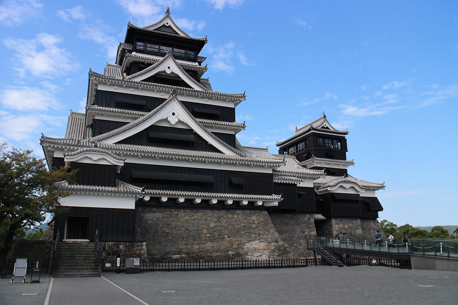 熊本城的天守阁。