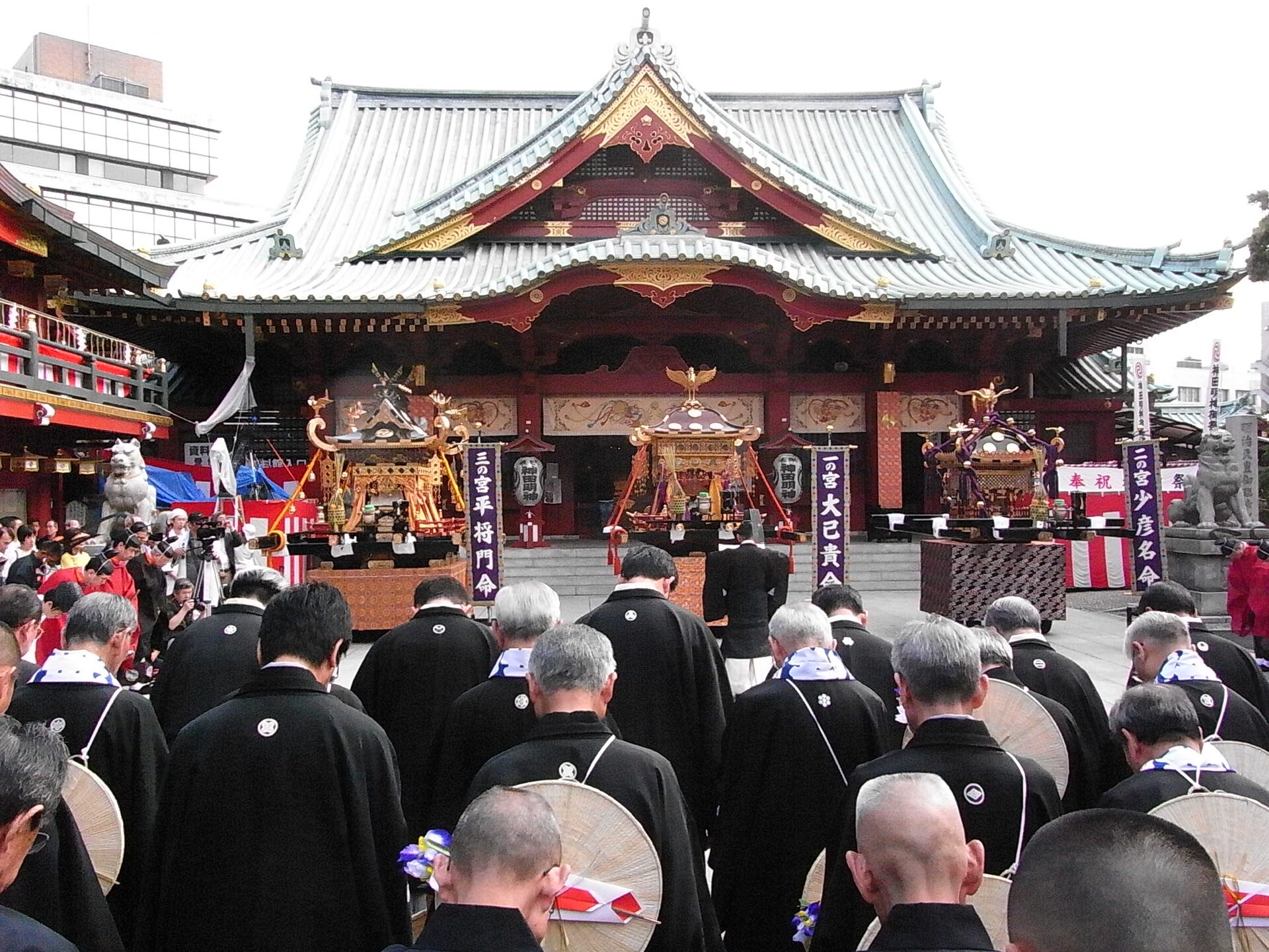 神田祭的神舆游行。